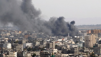 ataque-de-israel-atinge-predios-em-gaza-