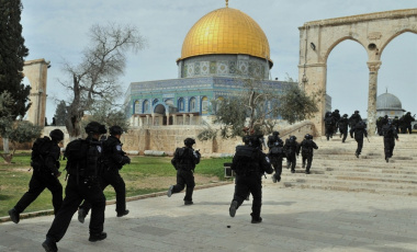 رسالة تحذير من مؤسسة الحق: على المجتمع الدولي أن يتخذ إجراءات ملموسة لوقف الاعتداءات الإسرائيلية على المسجد الأقصى