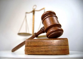 courtroom-hammer-haq