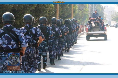 على السلطات الفلسطينية في الضفة الغربية وقطاع غزة احترام وحماية حرية الرأي والتعبير