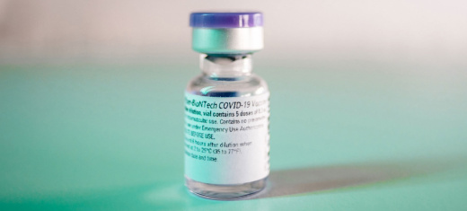 Racism and Institutionalised Discrimination in the Roll-Out of the COVID-19 Vaccine