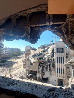 تكرار الاحتلال جرائم قتل الجياع وقصف مراكز توزيع المساعدات مشين ويستوجب المساءلة